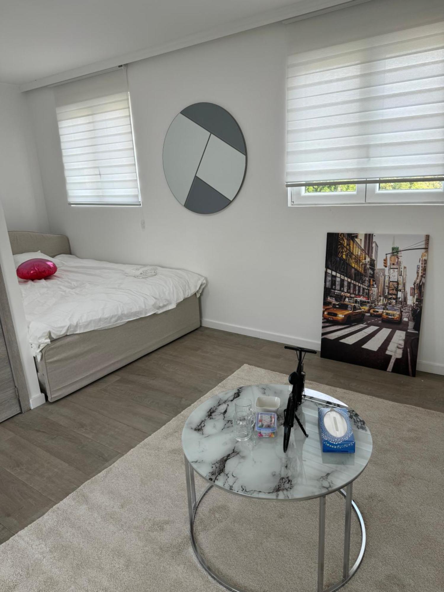 Qozyroom Machelen Extérieur photo